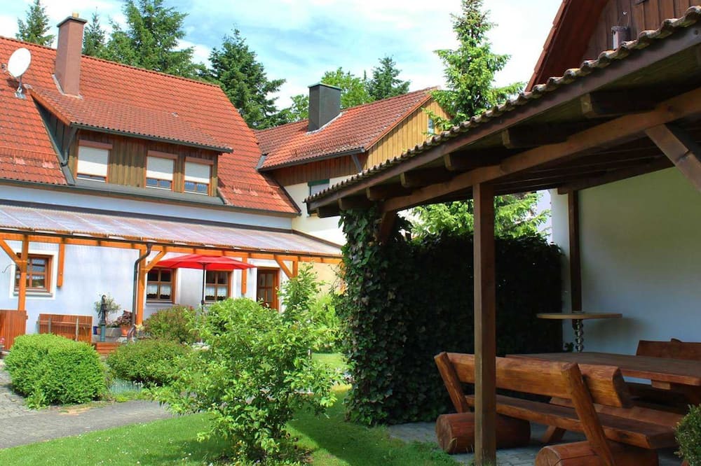 Photo of Outdoor in Bernheck