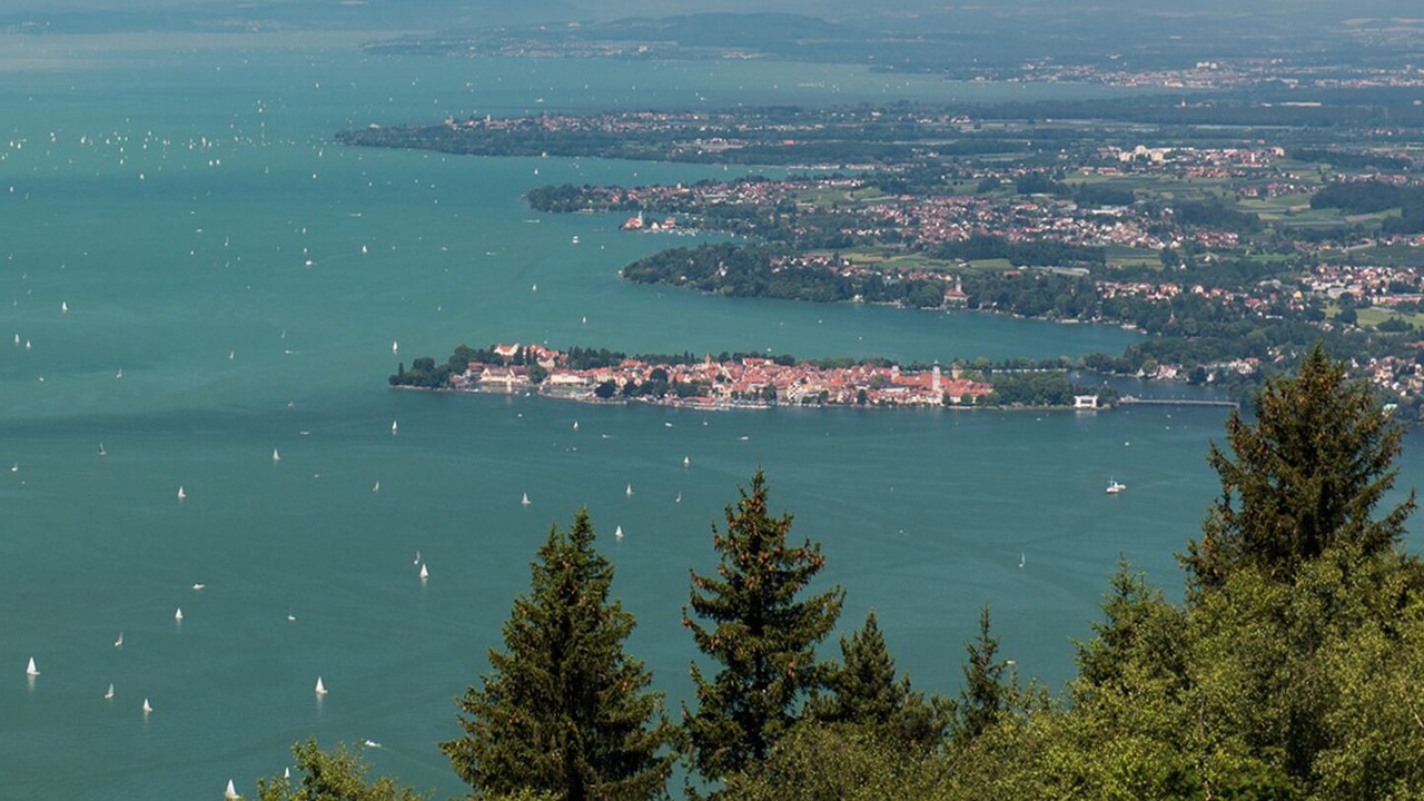 Photo of Others in Insel