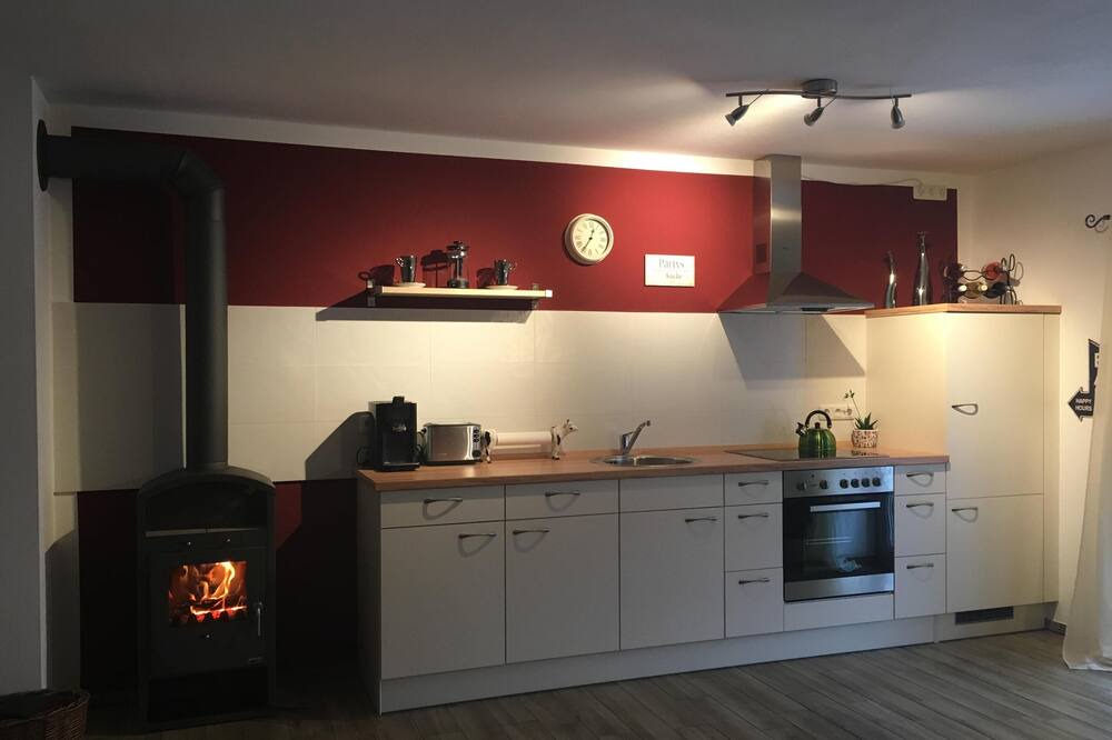 Photo of Kitchen in Leeder