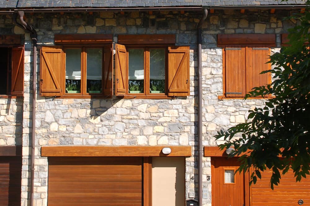 Photo of Outdoor in Taull