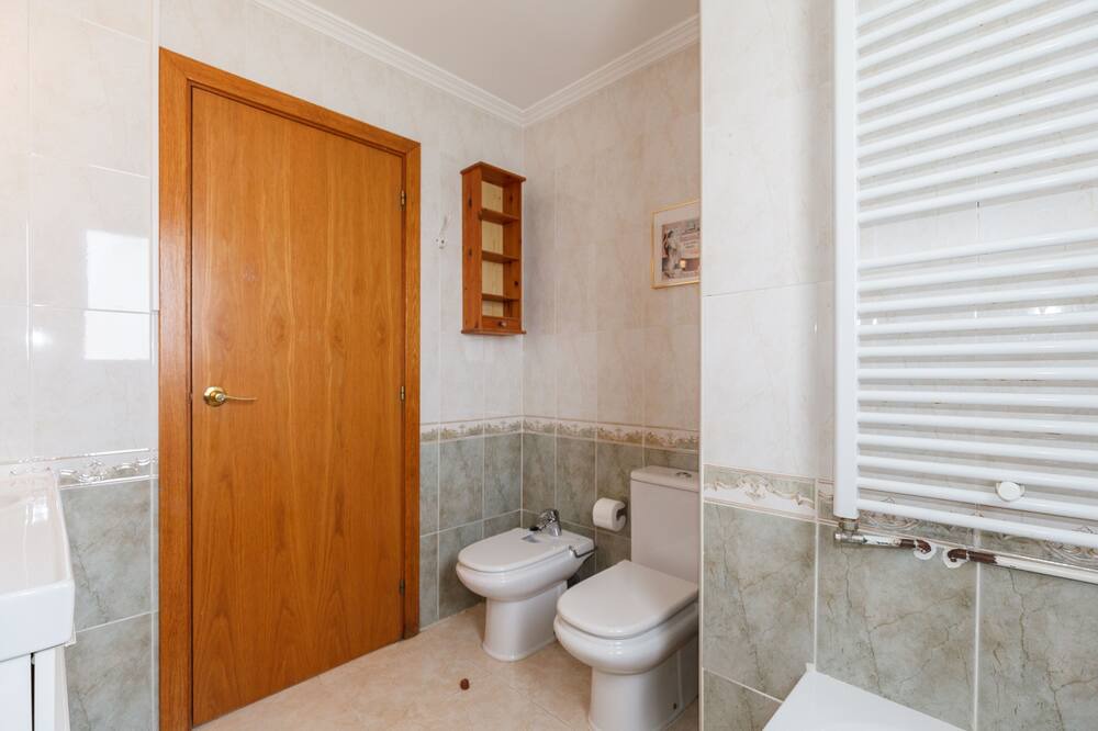 Photo of Bathroom in Creixell