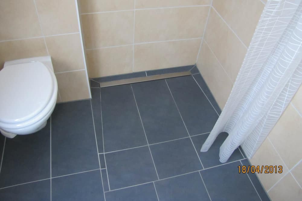 Photo of Bathroom in Feriendorf Hennesee