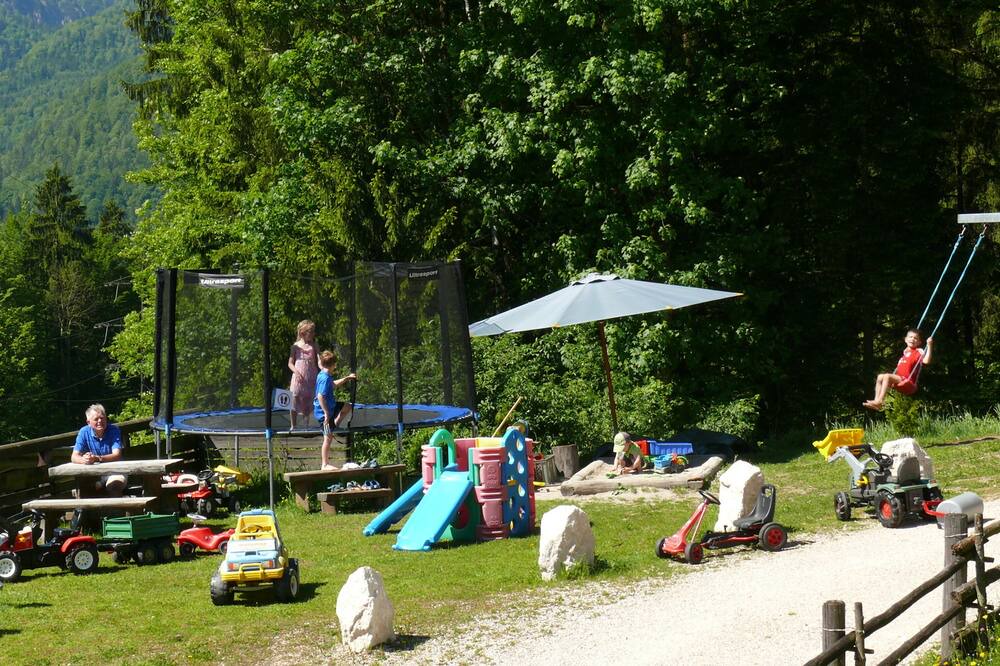 Photo of Others in Schneizlreuth