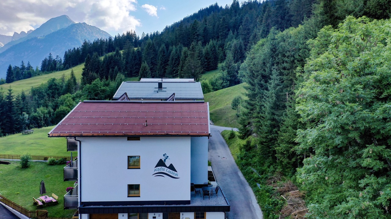 Photo of Outdoor in Bach