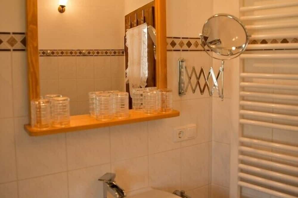 Photo of Bathroom in Bernstein a.Wald