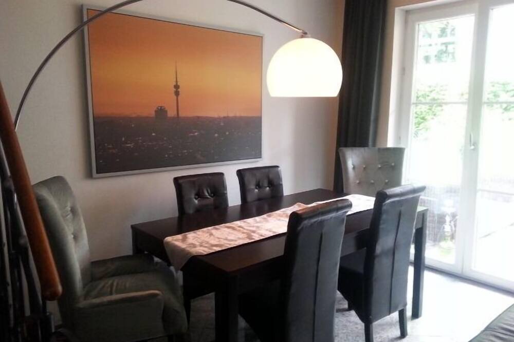 Photo of Kitchen in Lerchenau-West