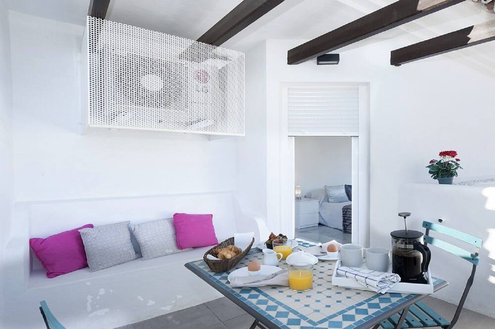 Photo of Patio Balcony in Nueva Andalucia