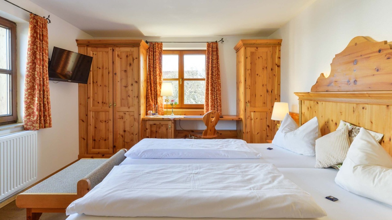 Photo of Bedroom in Aising