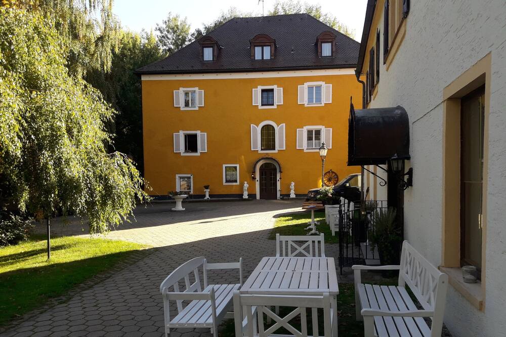 Photo of Patio Balcony in Fuchsmuehl