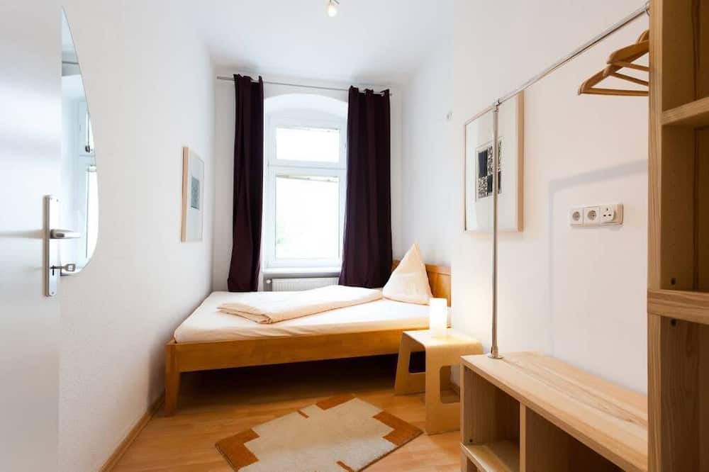 Photo of Bedroom in Moabit