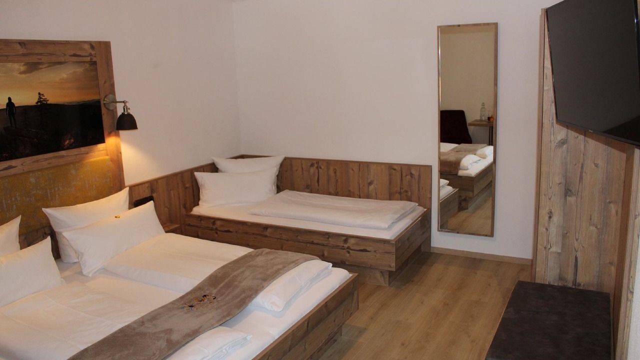 Photo of Bedroom in Lam