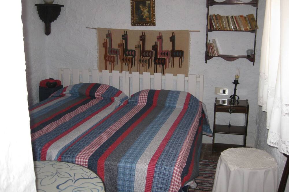 Photo of Bedroom in Almogia