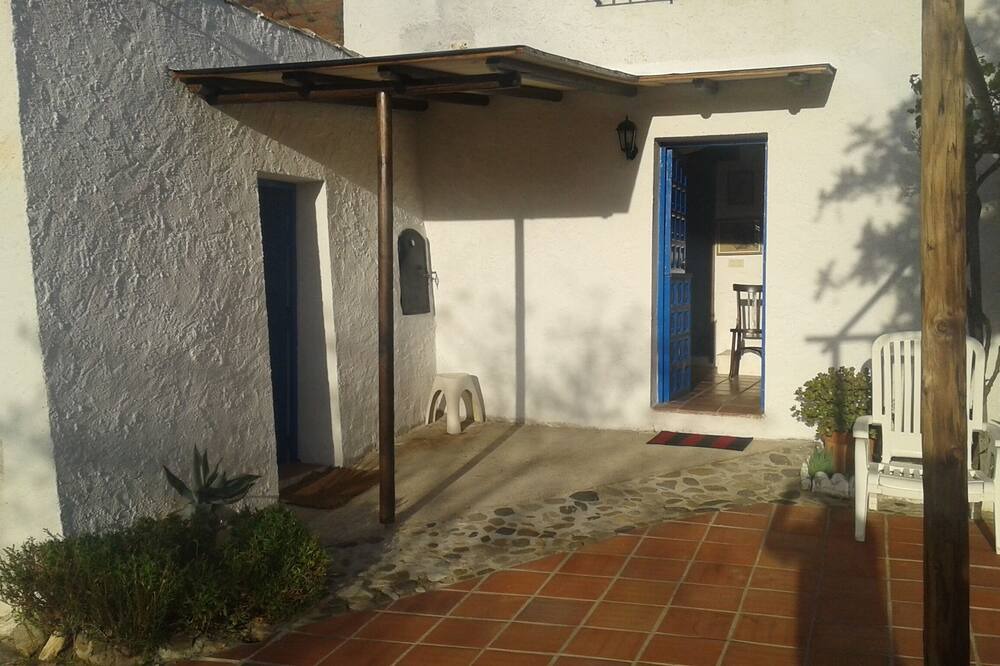 Photo of Outdoor in Almogia