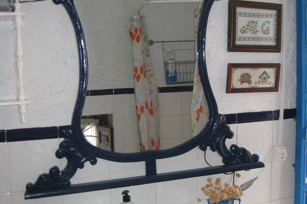 Photo of Bathroom in Almogia