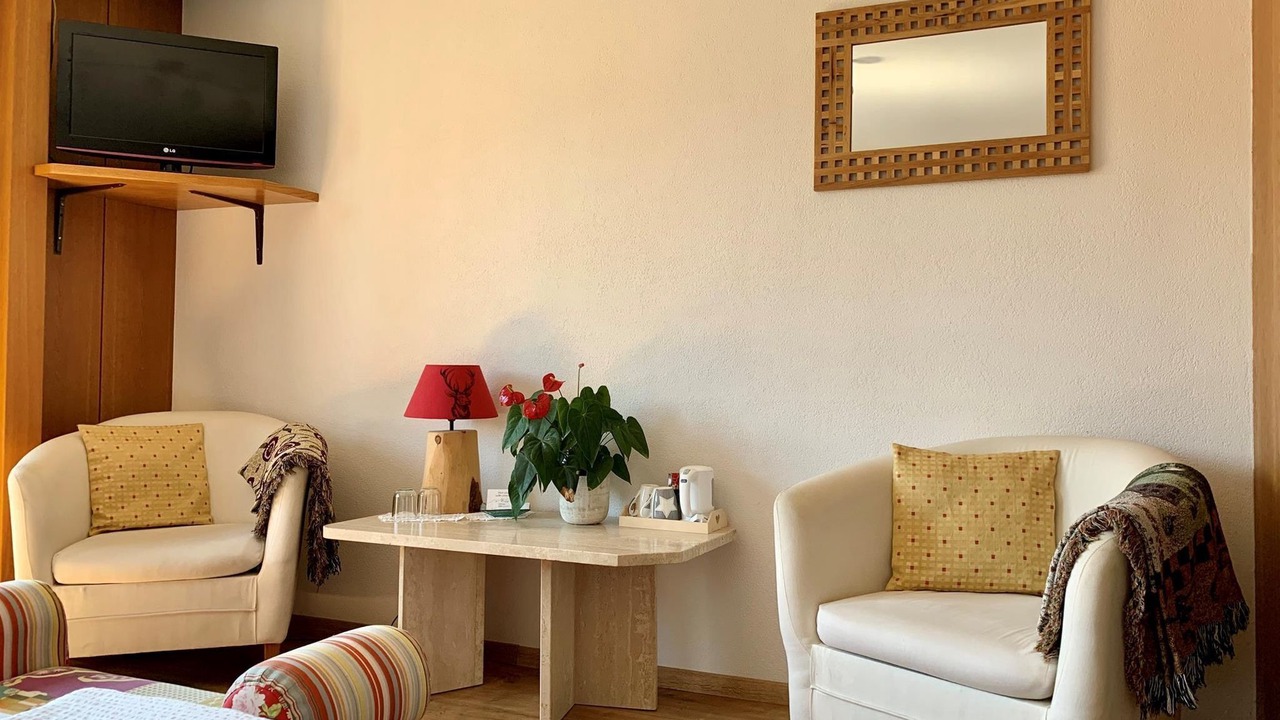 Photo of Livingroom in Mosern
