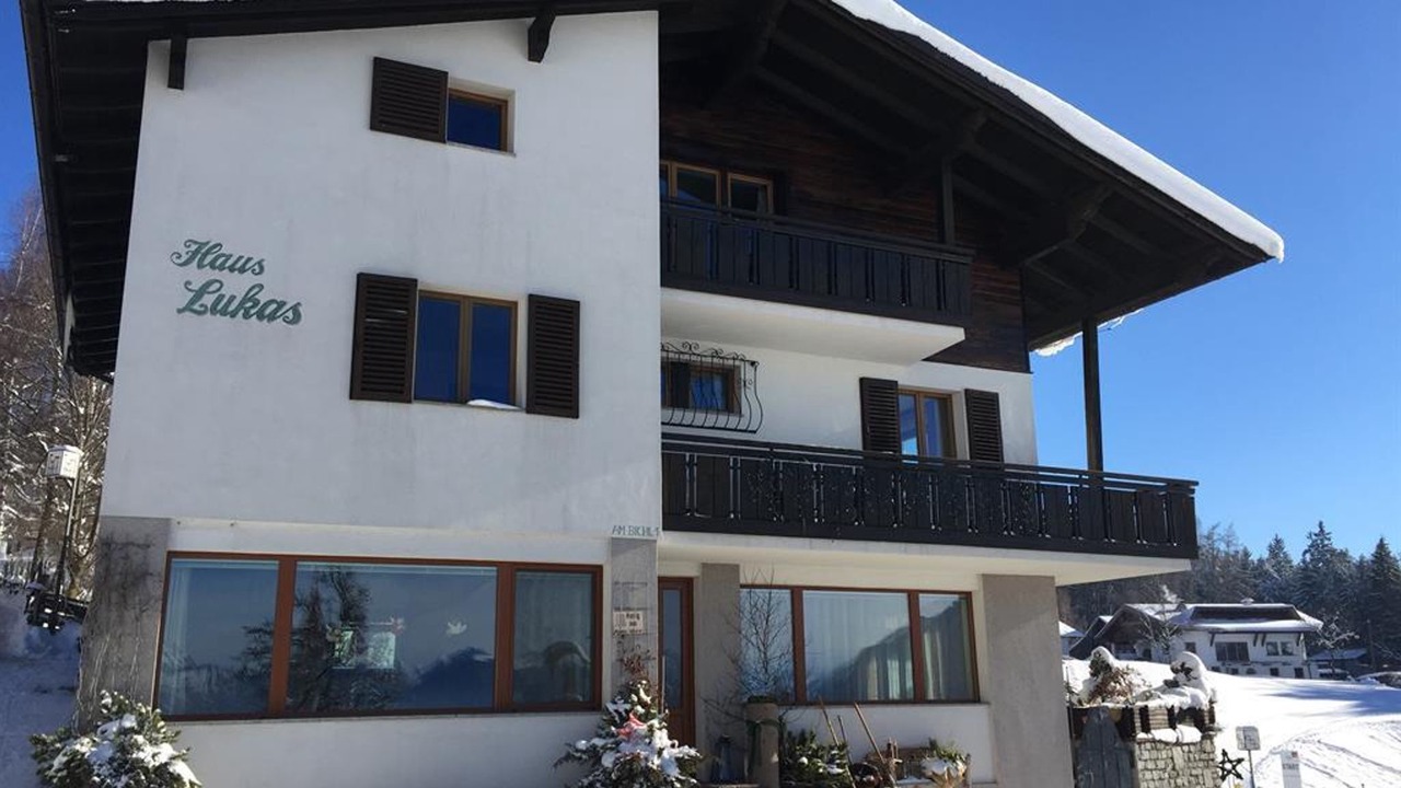 Photo of Buildings in Mosern