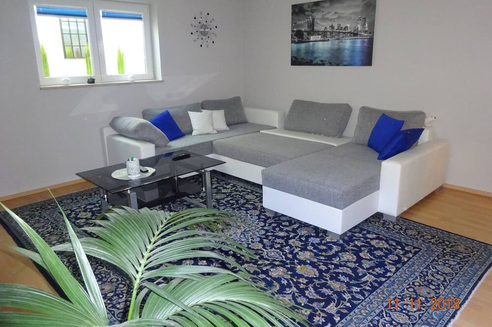 Photo of Livingroom in Oberwarngau