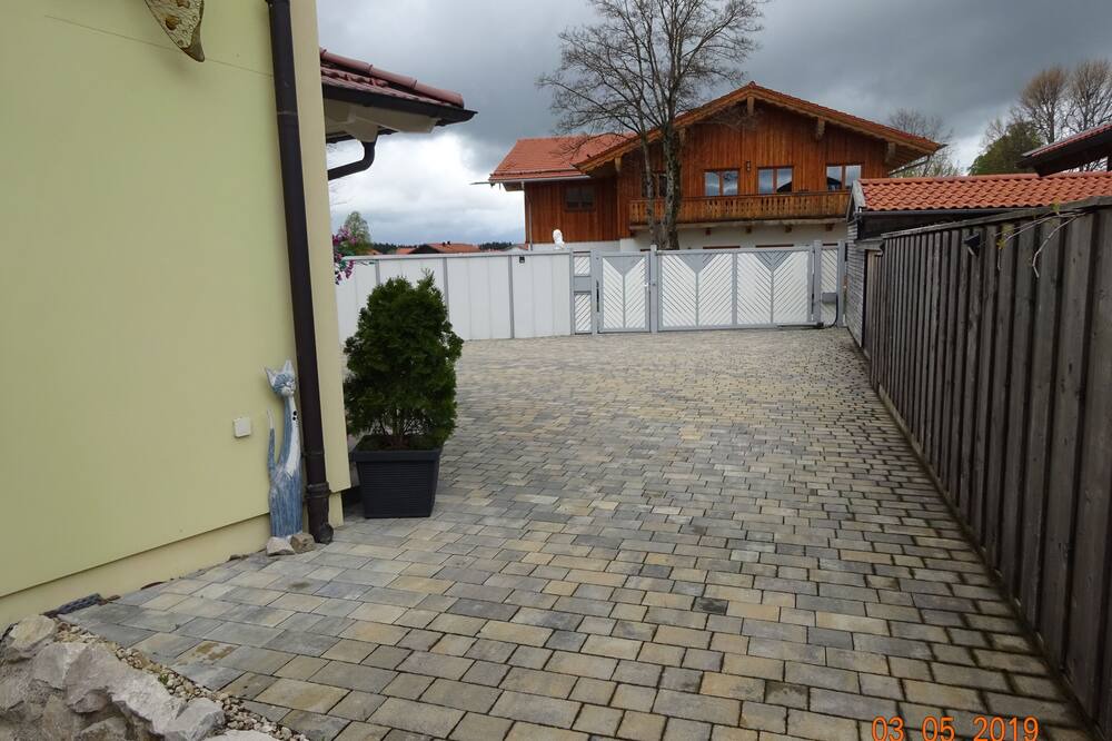Photo of Others in Oberwarngau