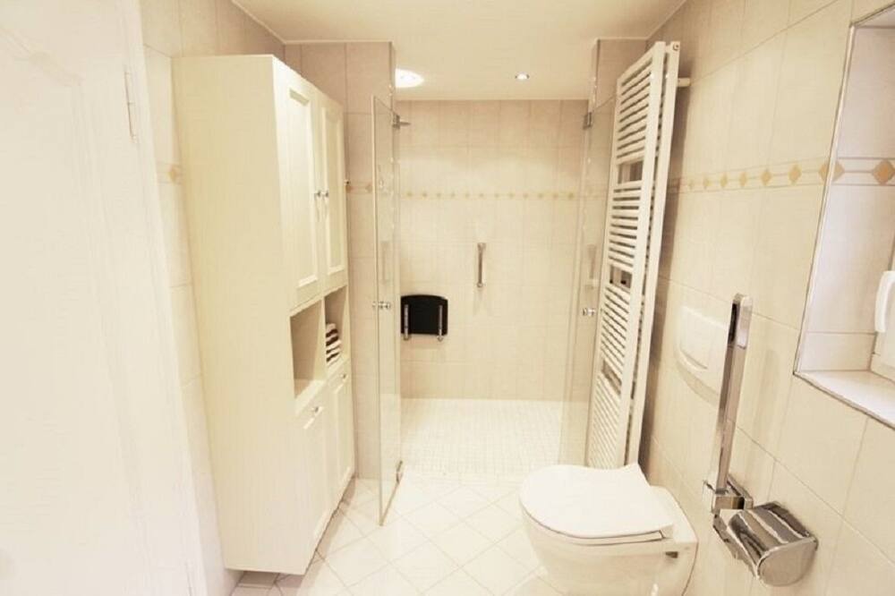 Photo of Bathroom in Langwasser Sudwest
