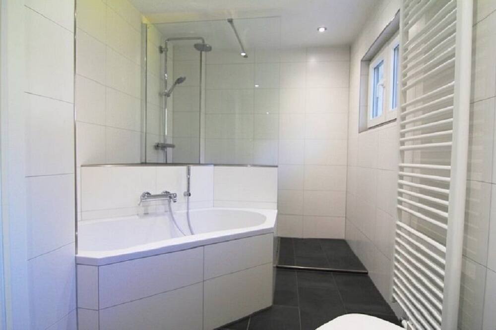 Photo of Bathroom in Langwasser Sudwest