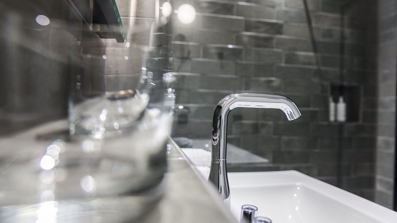 Photo of Bathroom in Hallbergmoos