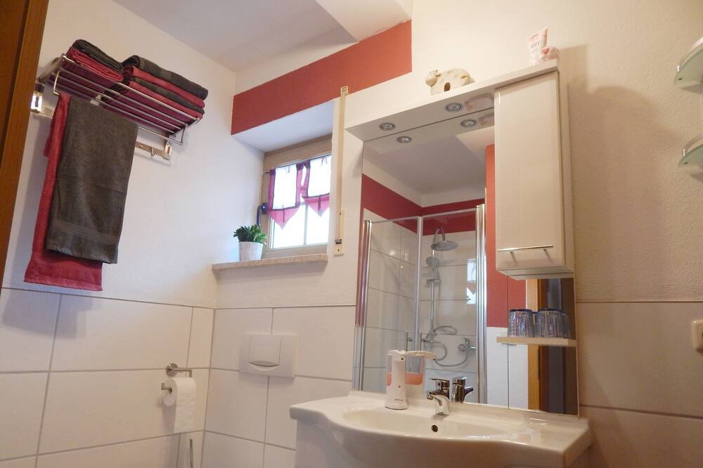 Photo of Bathroom in Kelheimwinzer