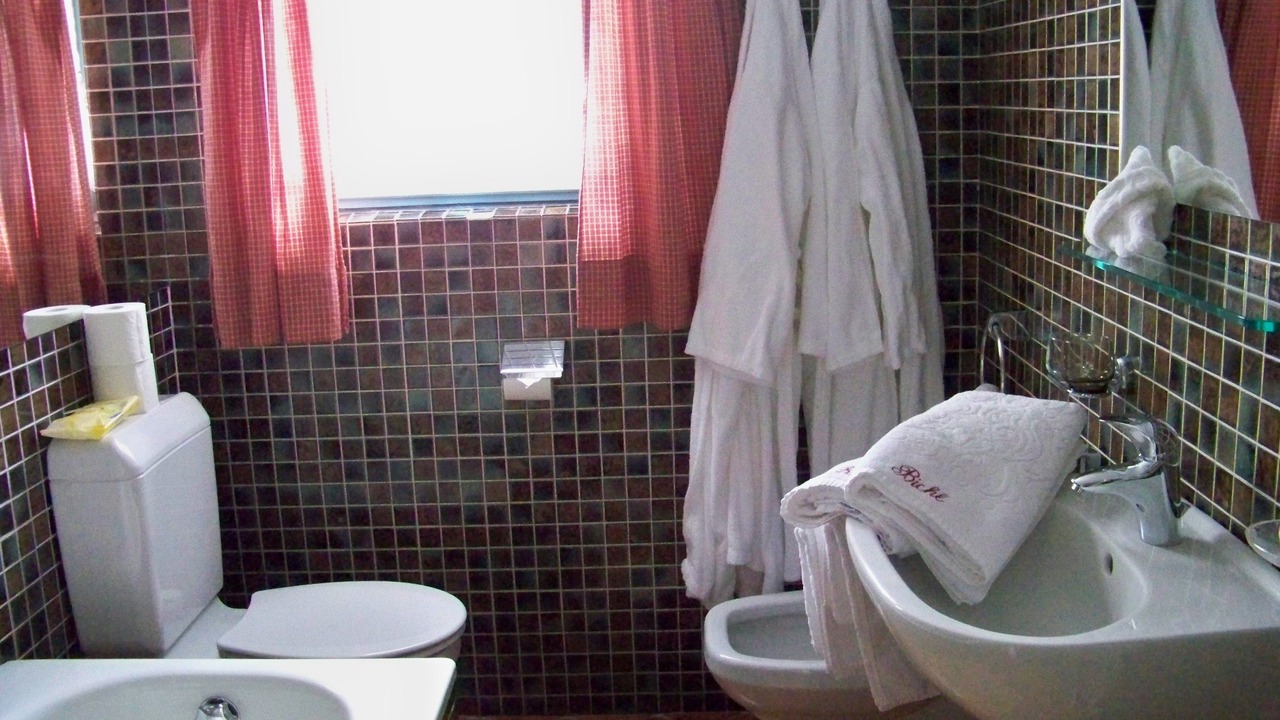Photo of Bathroom in Umhausen