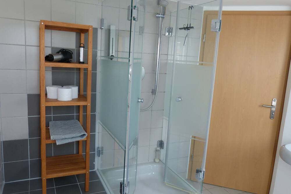 Photo of Bathroom in Uttenreuth