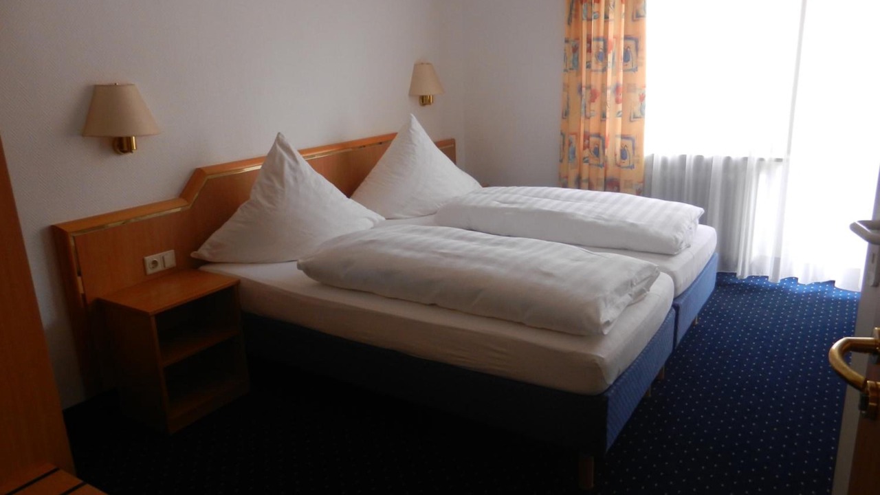 Photo of Others in Schluesselfeld