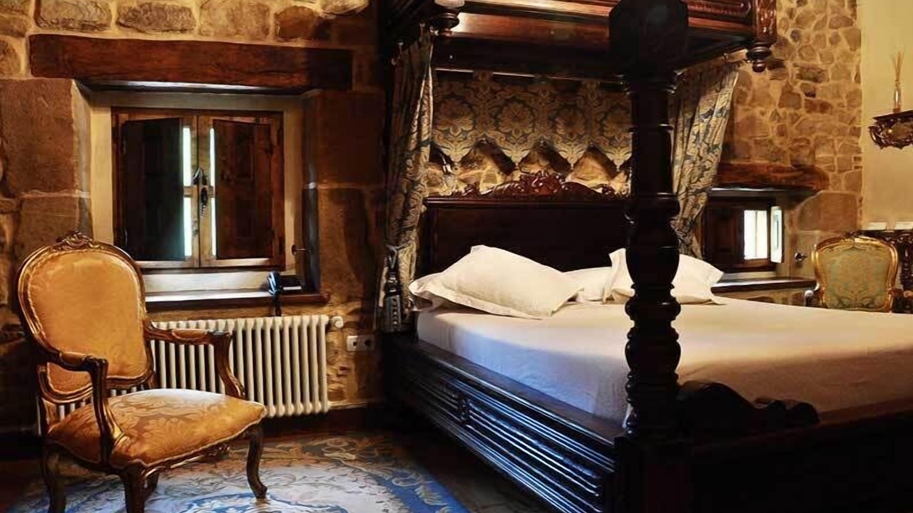 Photo of Bedroom in Escobedo