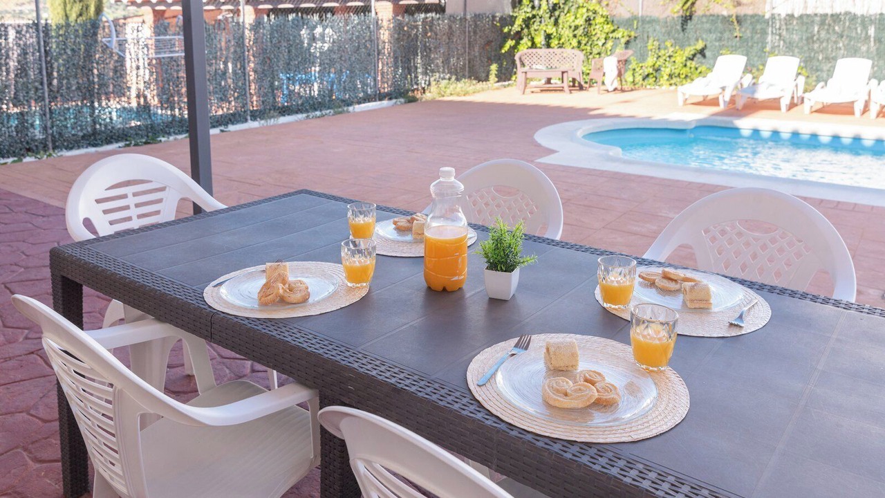 Photo of Outdoor in Almogia