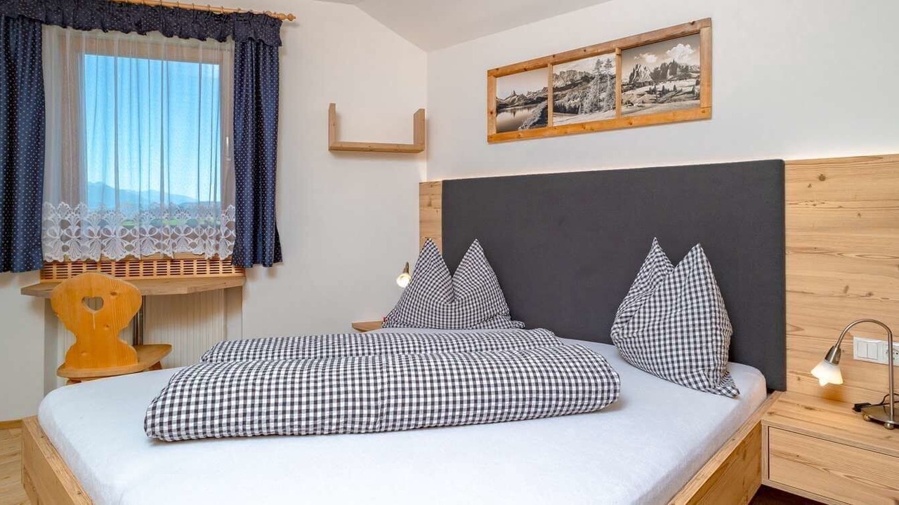 Photo of Bedroom in San Lorenzo di Sebato