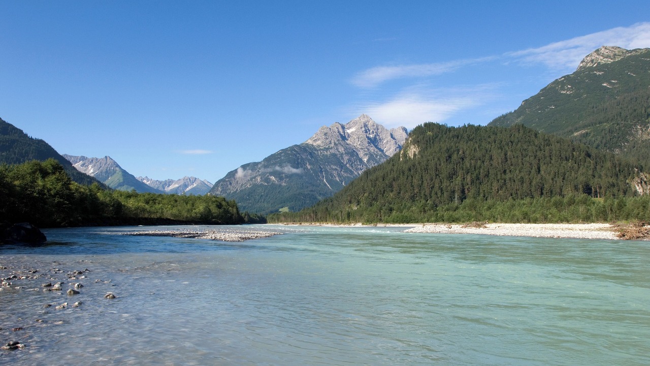 Photo of Outdoor in Elmen