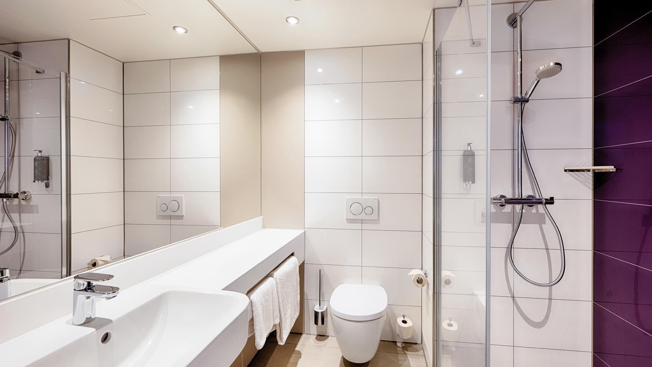 Photo of Bathroom in Lubeck City Centre