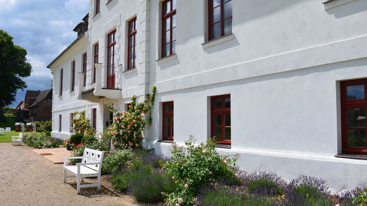 Photo of Outdoor in Satow