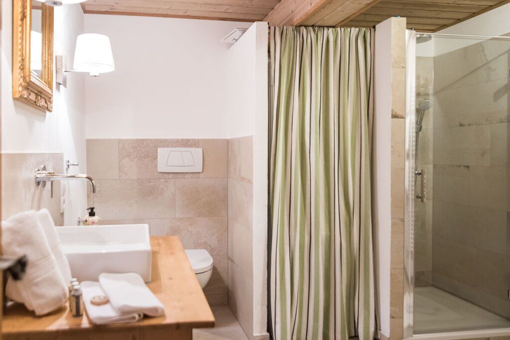 Photo of Bathroom in Torwang