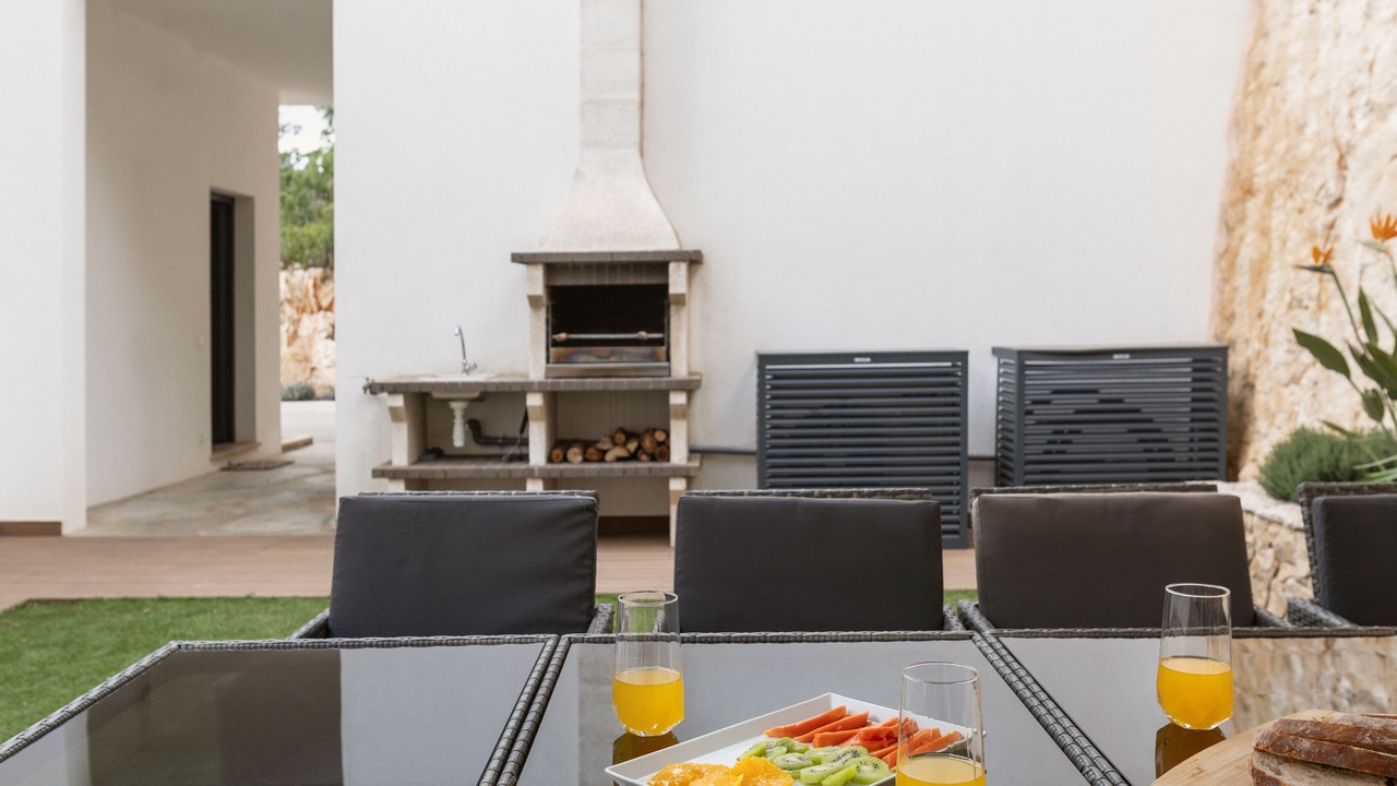 Photo of Outdoor in Alvados