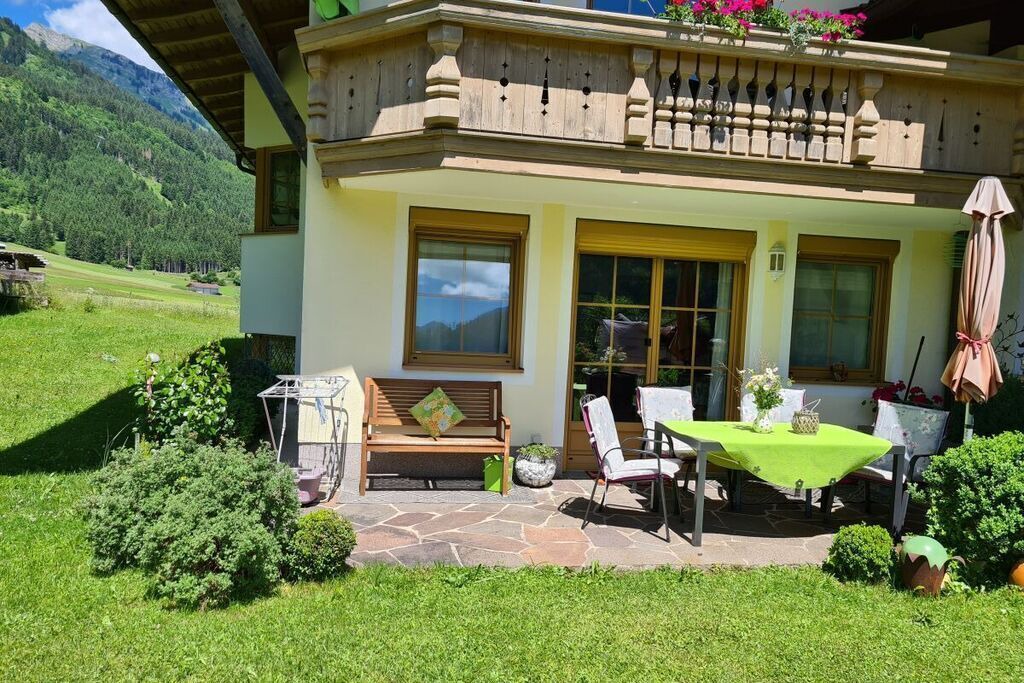 Photo of Patio Balcony in Hoefen