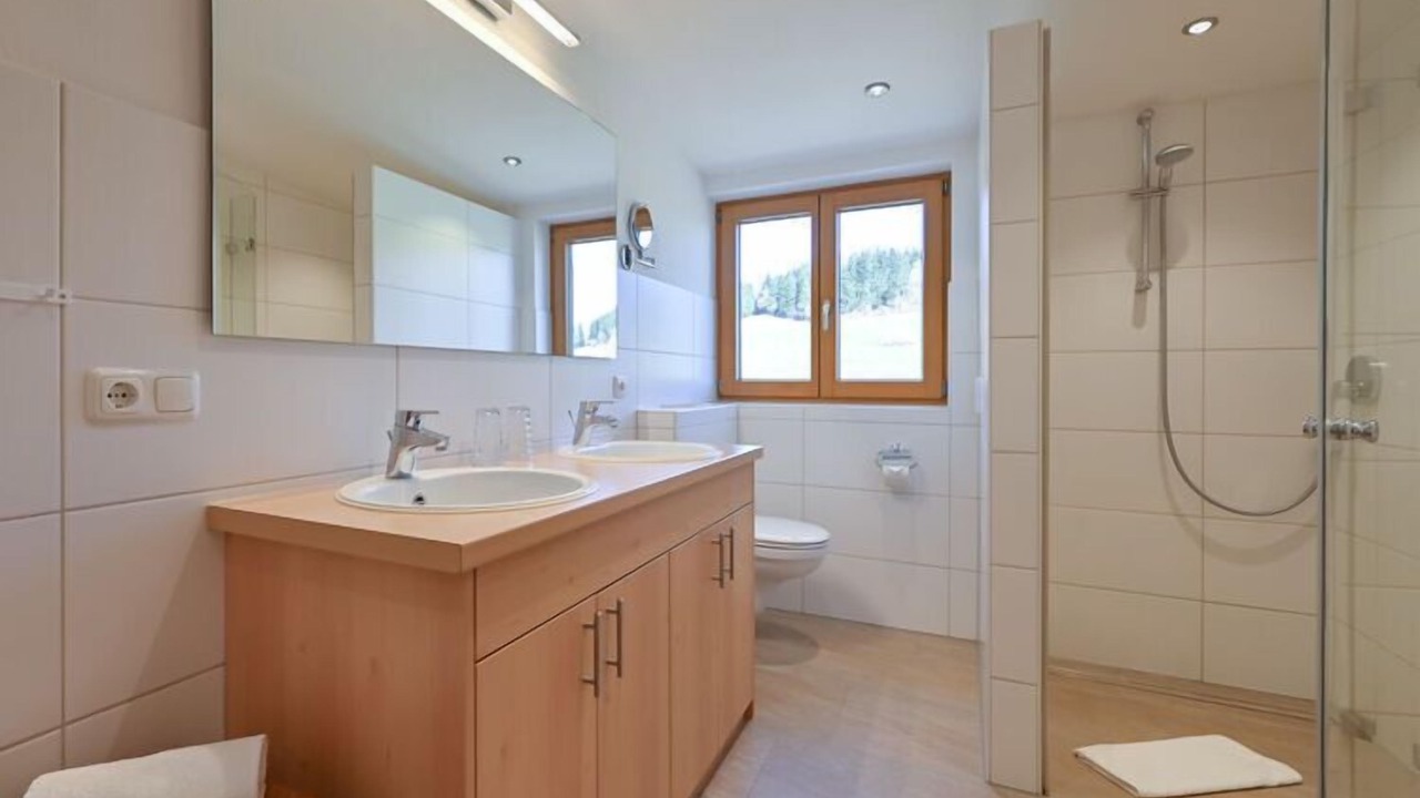 Photo of Bathroom in Eisenberg