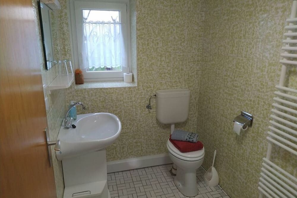 Photo of Bathroom in Bad Brueckenau
