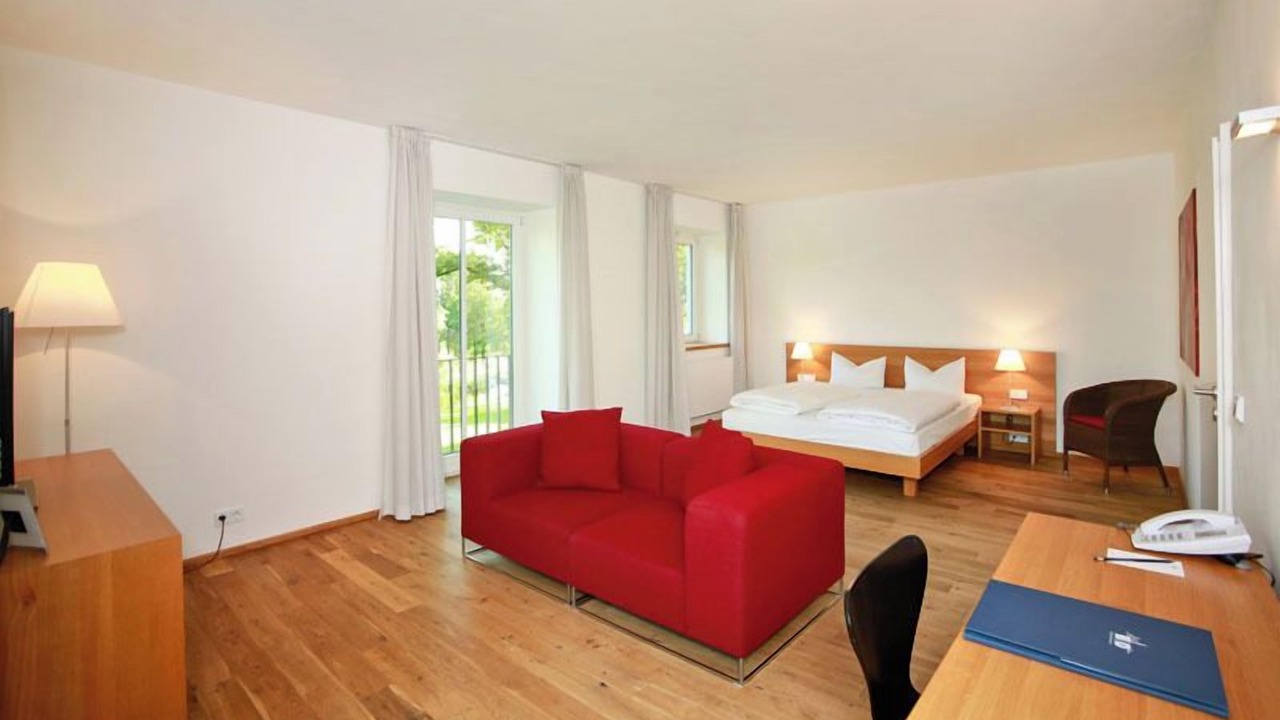 Photo of Bedroom in Maxlrain