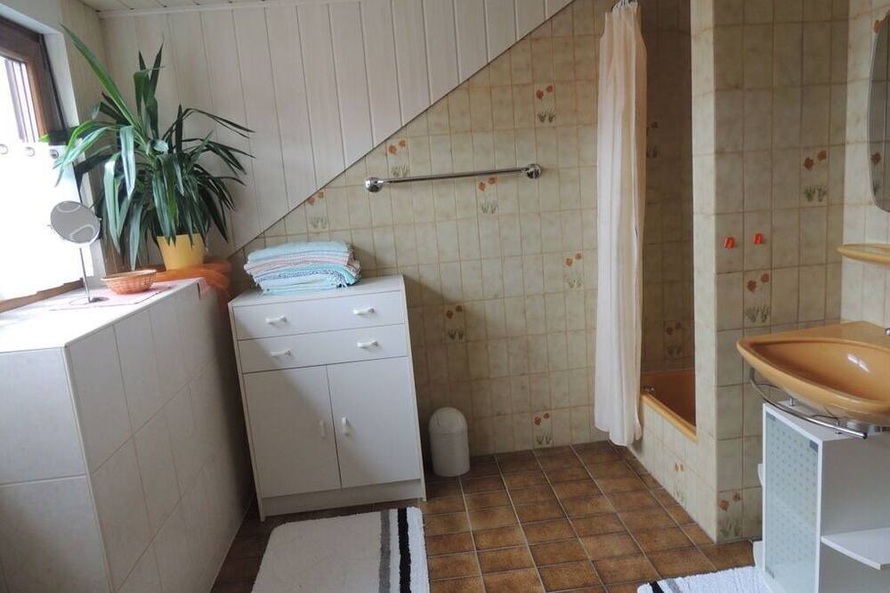 Photo of Bathroom in Wiesenttal