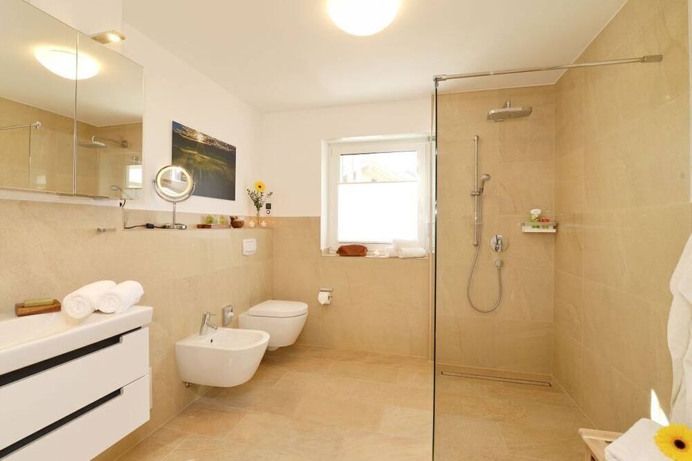 Photo of Bathroom in Kalzhofen
