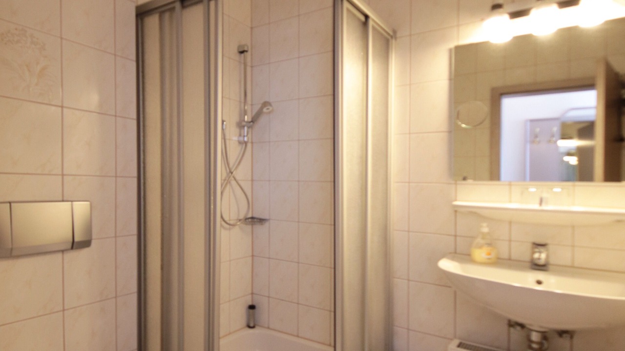 Photo of Bathroom in Coburg