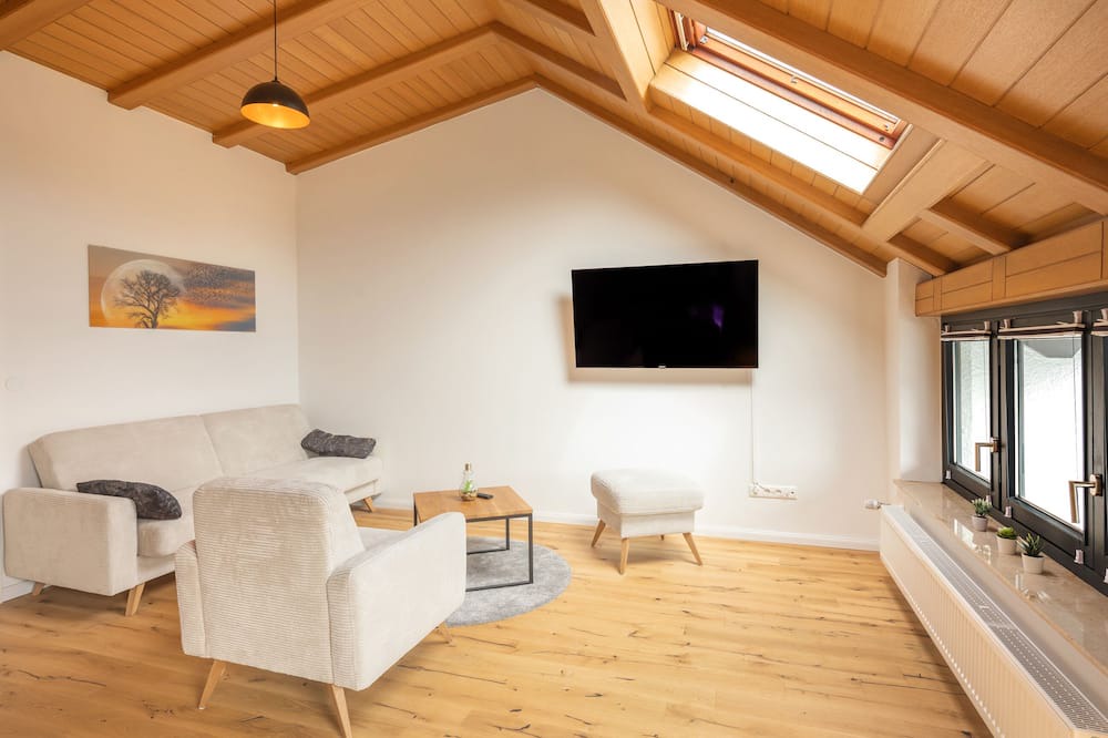 Photo of Livingroom in Furstenfeldbruck District