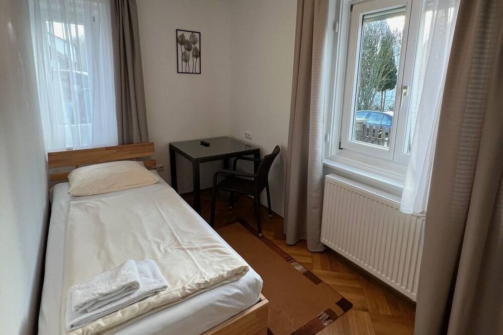 Photo of Bedroom in Altdorf