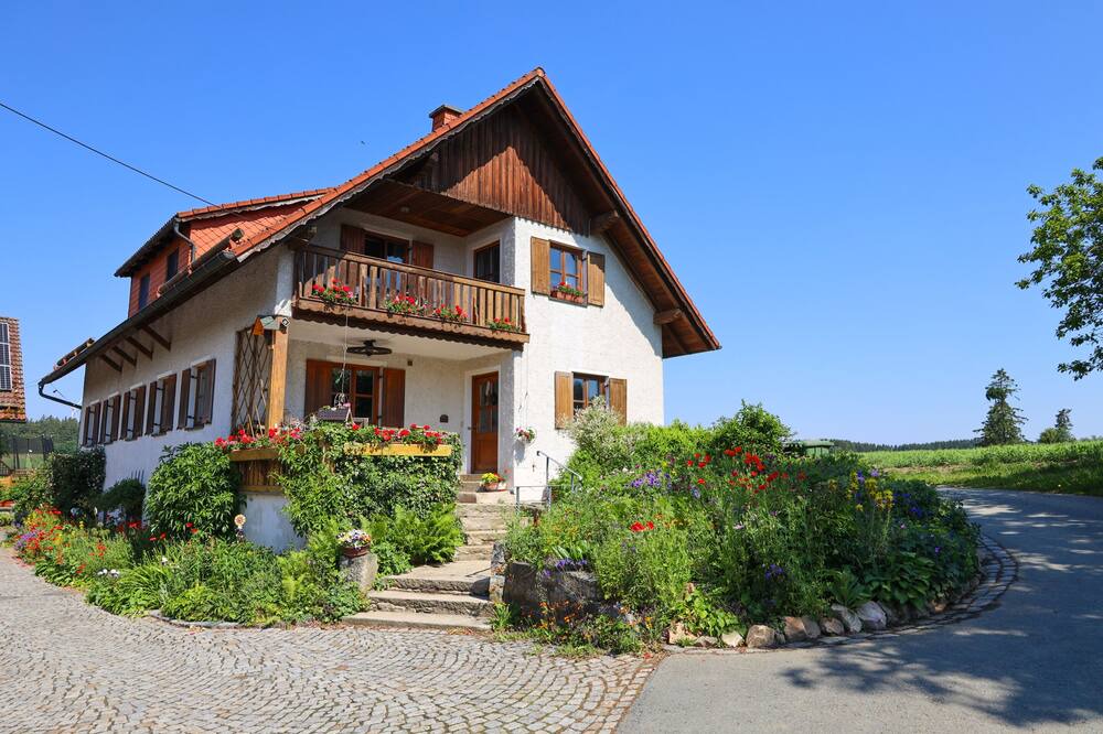 Photo of Outdoor in Muenchberg