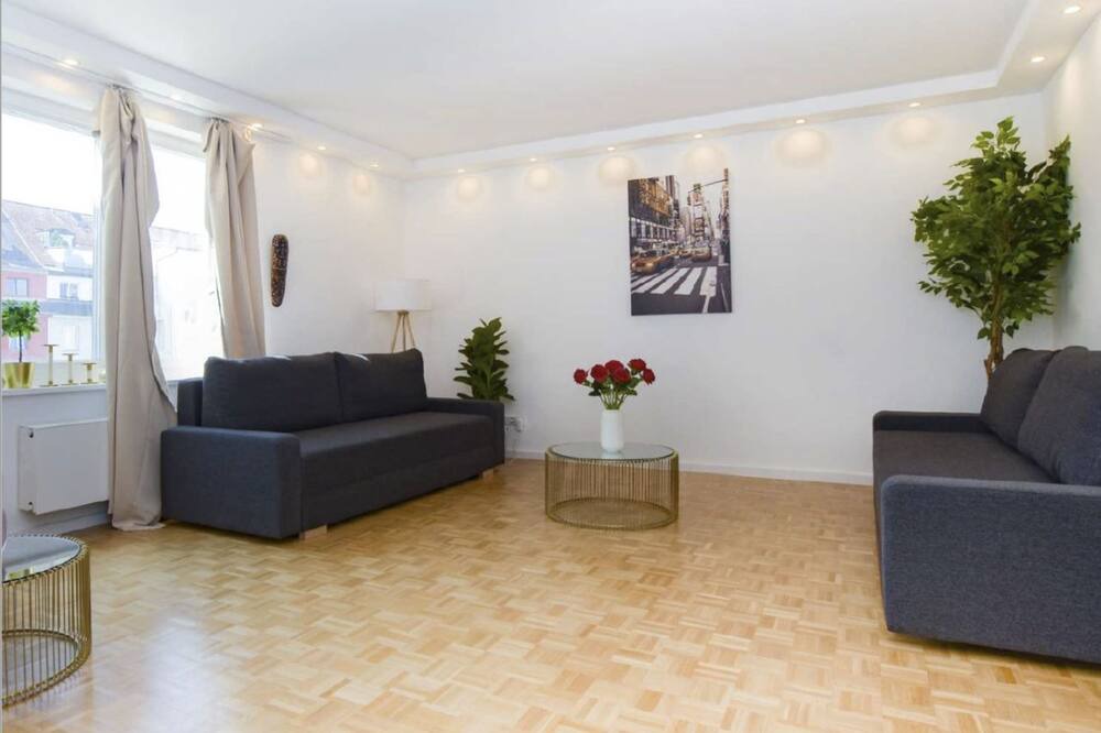 Photo of Livingroom in Schwabing-West