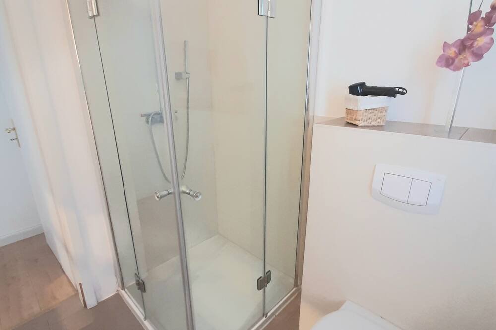 Photo of Bathroom in Elsenfeld