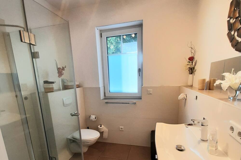 Photo of Bathroom in Elsenfeld